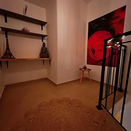 Cozyhomes アパート *