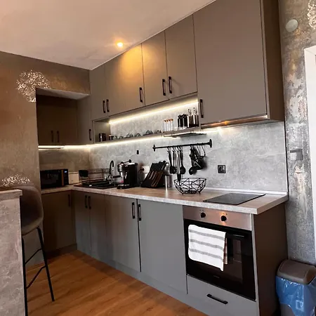 Cozyhomes アパート